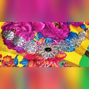 Antique SILVER 1800's Filigree Bracelet (Unknown Semi Precious Cabochon Gem)